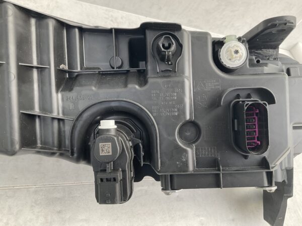 KOPLAMP RENAULT MEGAN 5 E-TECH LED 260606256R RE-4821