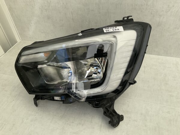 KOPLAMP RENAULT MASTER 3 FACELIFT LED 260105567R RECHTS RE-671A