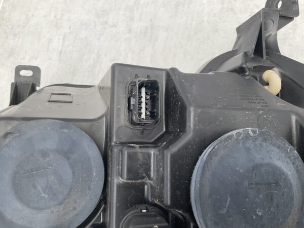 KOPLAMP RENAULT MASTER 3 FACELIFT LED 260105567R RECHTS RE-671A