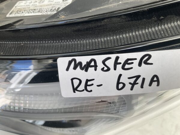 KOPLAMP RENAULT MASTER 3 FACELIFT LED 260105567R RECHTS RE-671A