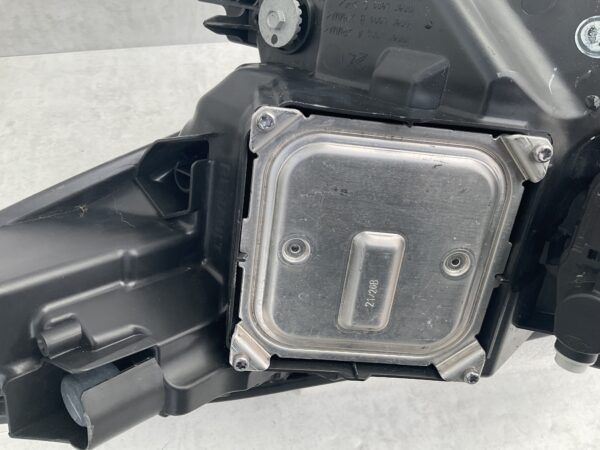 KOPLAMP RENAULT ZOE LED PURE VISION 260102384R RECHTS RE-4999