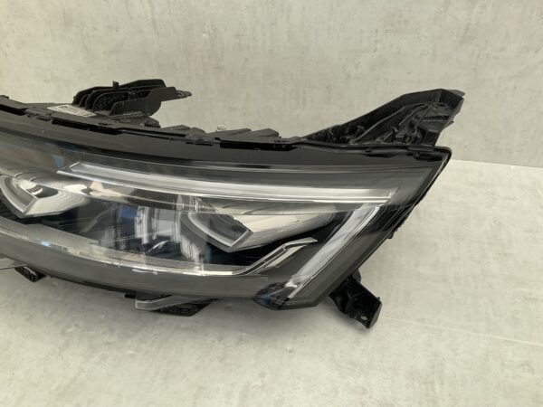 KOPLAMP RENAULT TALISMAN FACELIFT LED MATRIX VISOPN 260607797R LINKS RE-5462