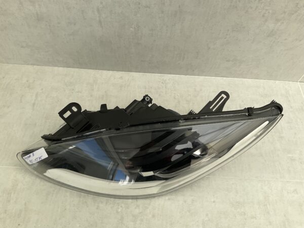 KOPLAMP RENAULT MEGANE 3 FACELIFT H7 10-16 260606227R  LINKS RE-5545
