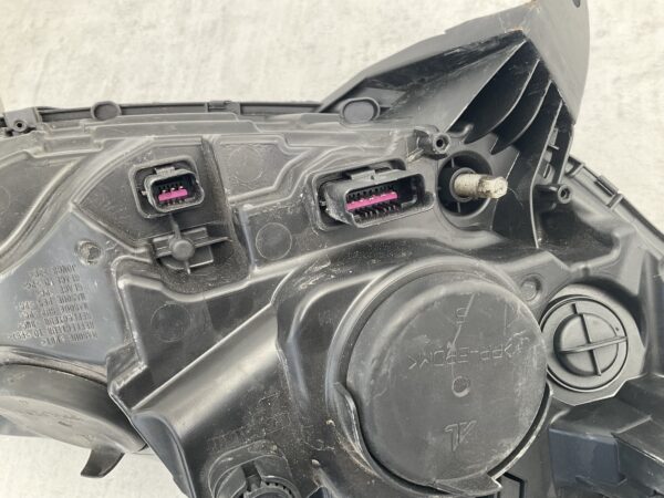 KOPLAMP RENAULT CAPTUR 260603859R LINKS RE-4608