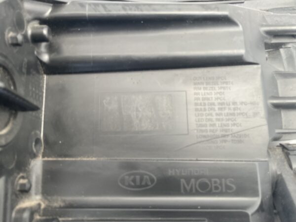 KOPLAMP KIA SPORTAGE FULL LED 92102F1010 RECHTS K-4332