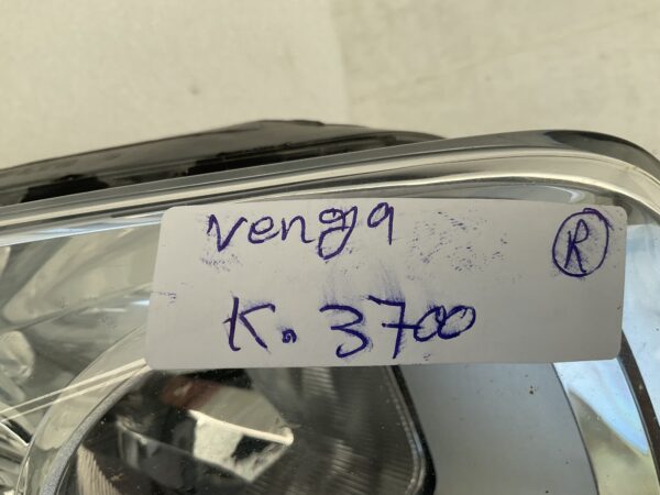 KOPLAMP KIA VENGA HALOGEEN 030125720200 RECHTS K-3700