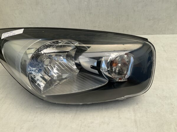 KOPLAMP KIA PICANTO HALOGEEN 11-17 92102-1Y0 RECHTS K-8274