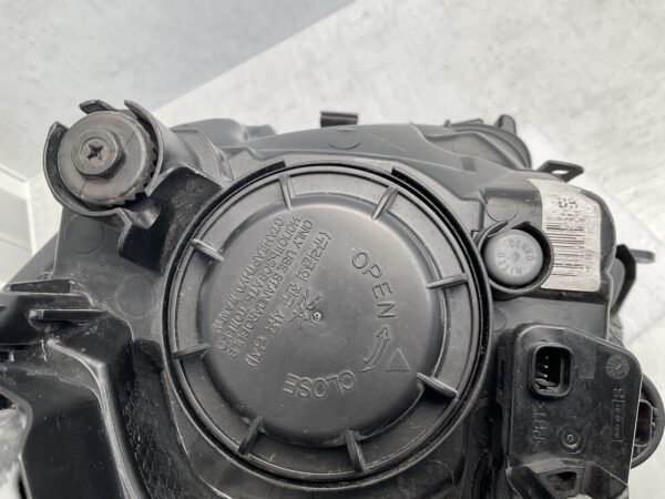 KOPLAMP KIA PICANTO HALOGEEN 11-17 92102-1Y0 RECHTS K-8274