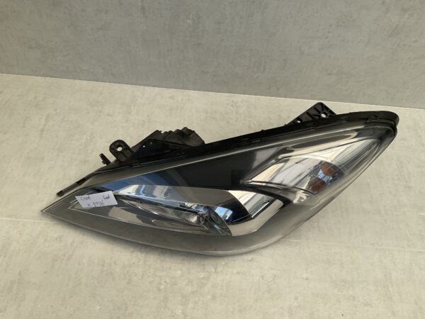 KOPLAMP KIA CEED 09-12 LED 92101-1H LINKS K-3936