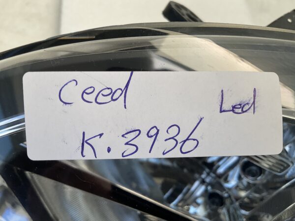 KOPLAMP KIA CEED 09-12 LED 92101-1H LINKS K-3936