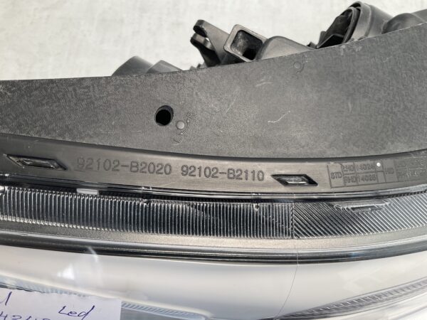 KOPLAMP KIA SOUL 92102-B2110 RECHTS K-4342