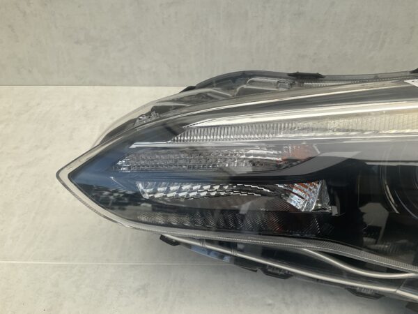 KOPLAMP SUBARU XV 84002FL130 A1R102-000 LINKS SU-677A