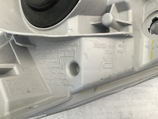 KOPLAMP ISUZU D MAX D-MAX ORIGINEEL RECHTS ISU-4935