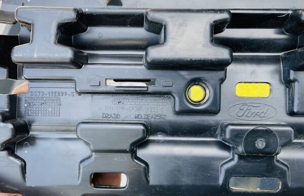 Bumper Houder Ford Mondeo 2007464 Grill FO-21277
