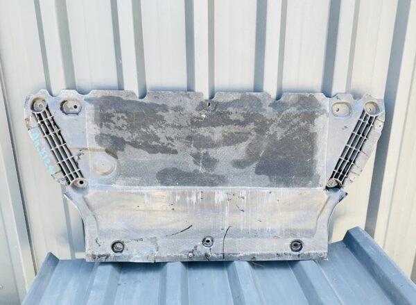 Bumper Onderplaat Audi A4 B9 [15-20] 8W0863821B  onder motorkap AU-21290