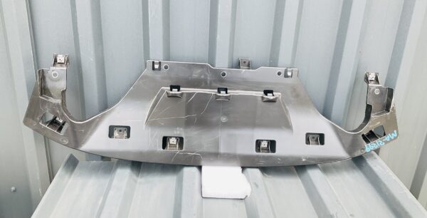 Bumper Onderplaat mazda k2443 MA-21299