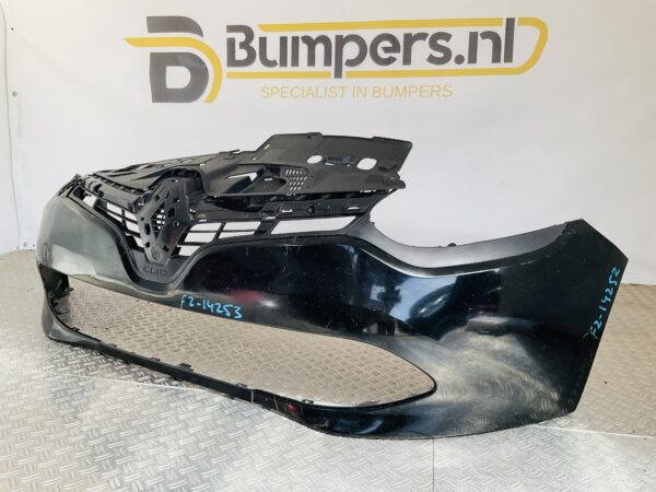 Bumper Renault Clio 4 2012-2015 620221112R Voorbumper 2-F2-14253z