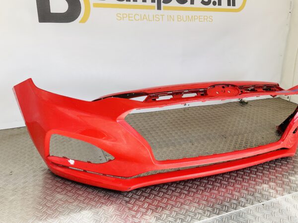 Bumper  Hyundai i20 Facelift 2017-2021 86511-C8AA0 Voorbumper 2-E3-14246z