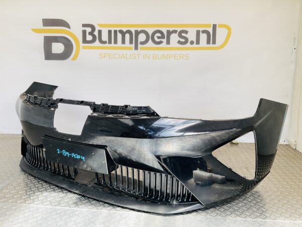 Bumper MG5 MG 5 Facelift 2021- P10859360 Voorbumper 2-B9-14204z
