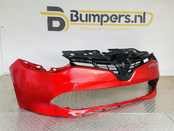 Bumper Renault Clio 4 2012-2015 620221112R Voorbumper 2-F2-14349z