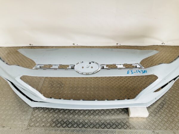 Bumper Hyundai i20 Facelift 2017-2021 86511-C8AA0 Voorbumper 2-E3-14381z