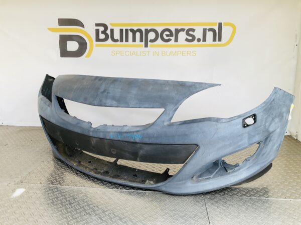 Bumper Opel Astra J Facelift 2012-2016 kls 13368660 Voorbumper 2-i2-14404z