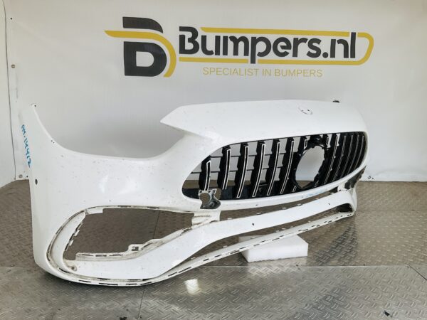 Bumper Mercedes C Klasse W206 AMG 22-25 pdc A2068858401 Voorbumper 1-A4-14412z