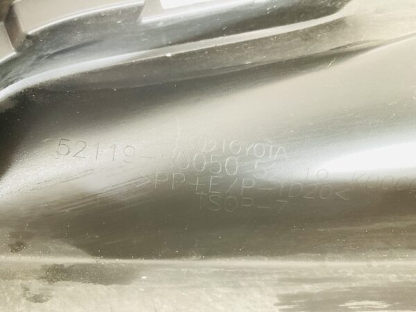 Bumper Toyota Yaris 2019-2023 52119-0DA00 Voorbumper 2-D3-14452z