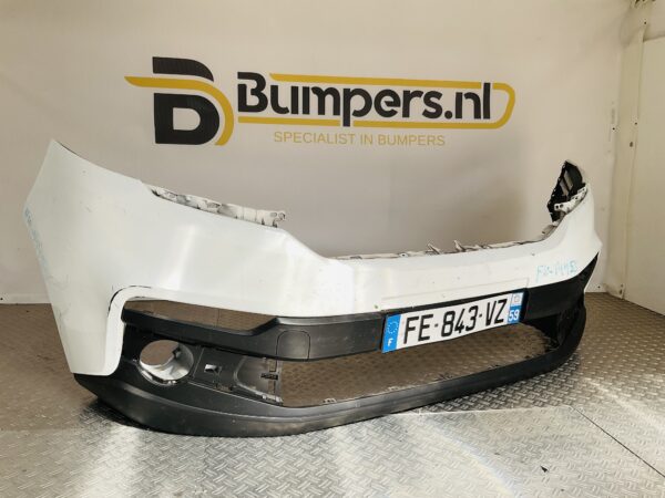 Bumper Fiat Talento 620224136R Voorbumper 2-F10-14455z