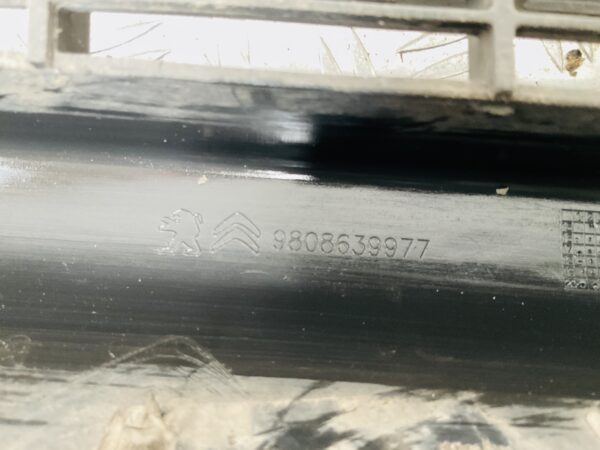 Bumper Peugeot Expert Citroen Jumpy 2018-2023 9808639977 Voorbumper 2-J5-14451z