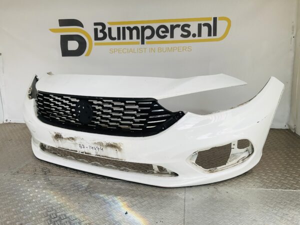 Bumper Fiat Tipo 2015-2020 735604327 Voorbumper 2-B8-14474z