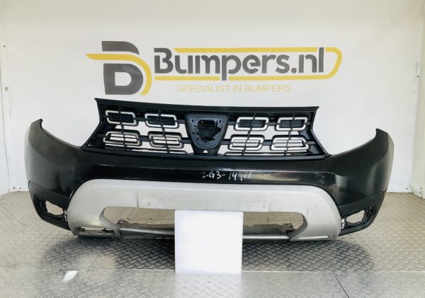 Bumper Dacia Duster 2 Facelift 2017-2021 620221776R Voorbumper 1-G3-14466z