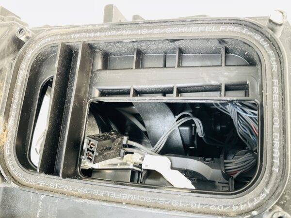 KOPLAMP MERCEDES A KLASSE W177 HIGH LED A1779064703 RECHTS MB-4453