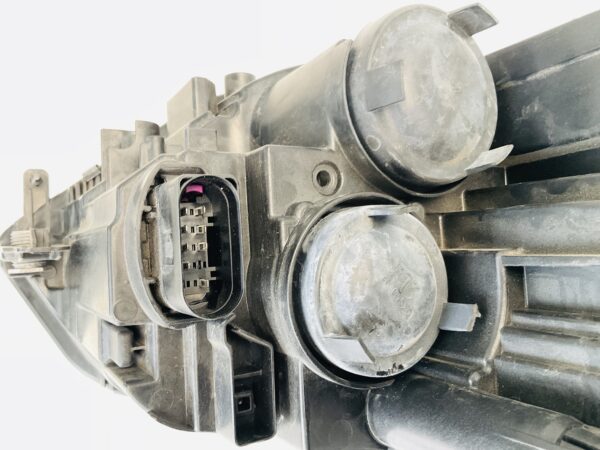 KOPLAMP VOLKSWAGEN 2 II TOURAN T5B 15- 5TB941005A LINKS VW-4449