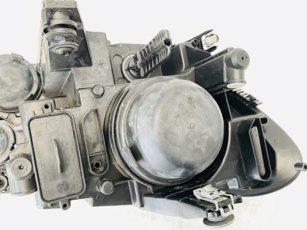 KOPLAMP VOLKSWAGEN 2 II TOURAN T5B 15- 5TB941005A LINKS VW-4449