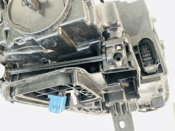 KOPLAMP MERCEDES GLA W247 MULTIBEAM A2479064105 LINKS MB-4447