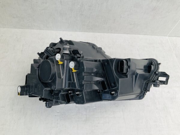 KOPLAMP SKODA KAROQ FULL LED 57B941016B RECHTS SK-4445