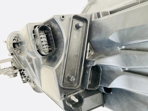 KOPLAMP SKODA KAROQ FULL LED 57B941015D LINKS SK-4446