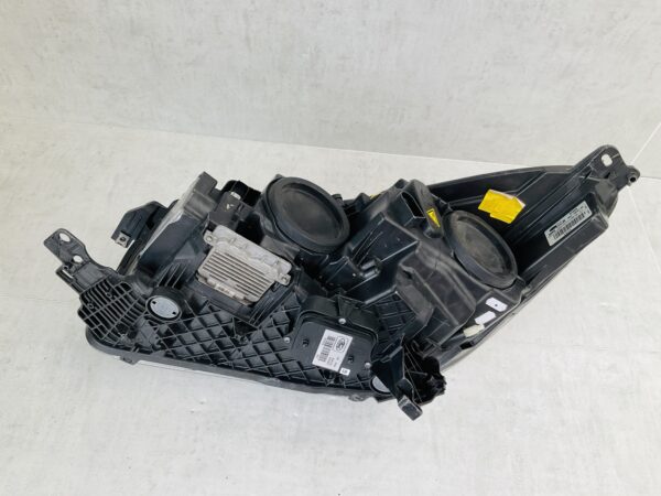 KOPLAMP FORD KUGA GV41-13D154-AG 90156426 RECHTS FO-4459