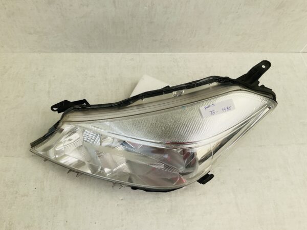 KOPLAMP TOYOTA YARIS 11-14 LINKS TO-4468