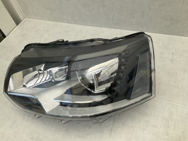 KOPLAMP VOLKSWAGEN TRANSPORTER T5 XENON 7E5941017B LINKS VW-8104
