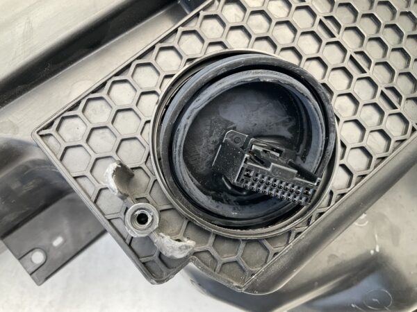 KOPLAMP TOYOTA CHR CH-R 81110-F4070-00 RECHTS TO-4917