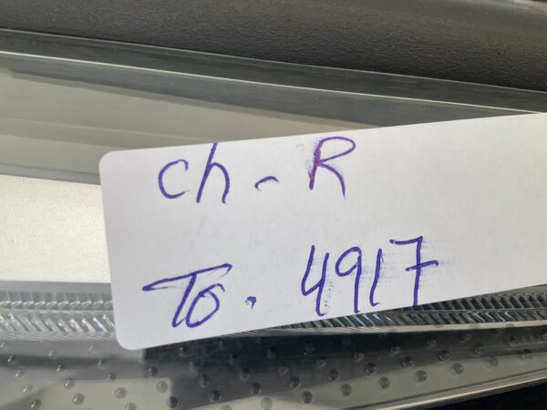 KOPLAMP TOYOTA CHR CH-R 81110-F4070-00 RECHTS TO-4917