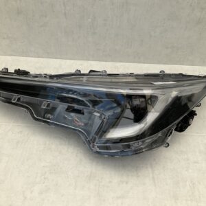 KOPLAMP TOYOTA COROLLA E21 LED 81110-02X10 RECHTS TO-4769