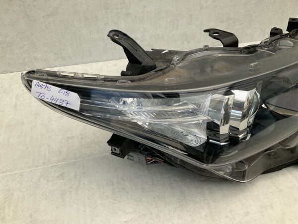 KOPLAMP TOYOTA AURIS E18 12-18 FULL LED 81130-02K30 LINKS TO-4437