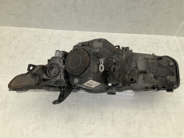 KOPLAMP TOYOTA AURIS E18 12-18 FULL LED 81130-02K30 LINKS TO-4437