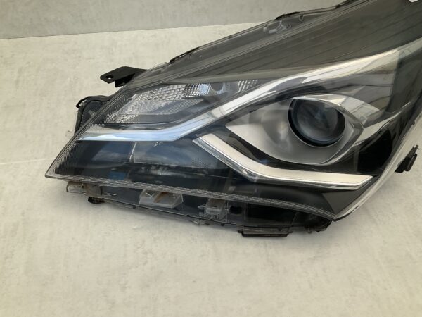 KOPLAMP TOYOTA YARIS ORIGINEEL LINKS TO-5613
