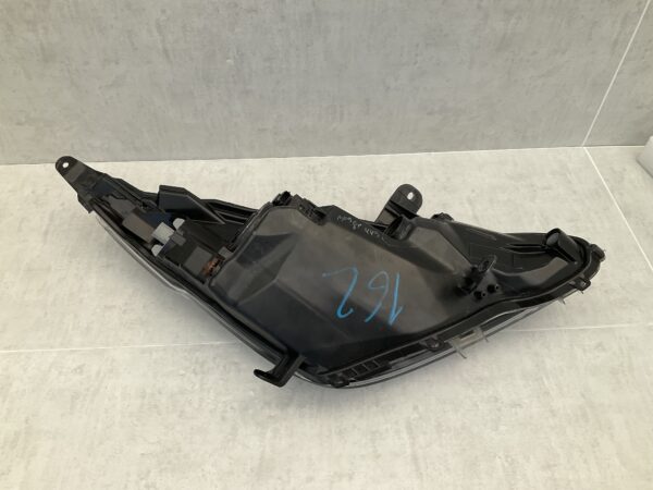 KOPLAP TOYOTA AYGO 14-17 LED ORIGINEEL LINKS TO-8472