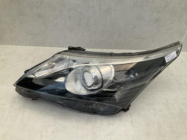 KOPLAMP TOYOTA AVENSIS T27 LED H296GL LINKS TO-5153