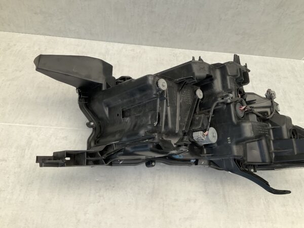 KOPLAMP TOYOTA LAND CRUISER LED 9.9V12W LINKS TO-5223